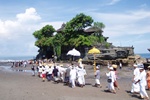 Bali Paket Wisata Tours Setengah Hari | Mengunjungi Krishna, Taman Ayun Dan Tanah Lot | Bali Tours
